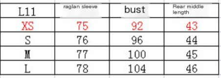 Gabardina con mangas ajustables