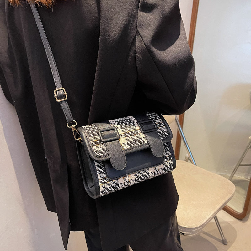 VÉLIDOR: Bolso Messenger Plaid Premium