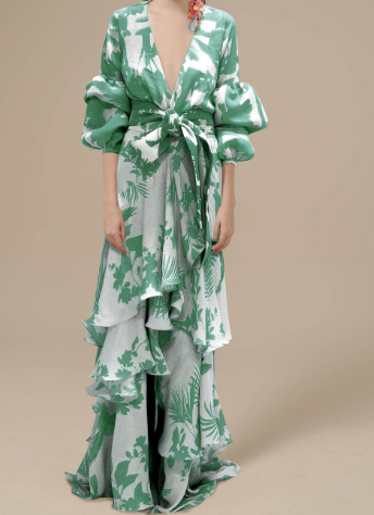 Vestido de fiesta de gasa con falda de cama