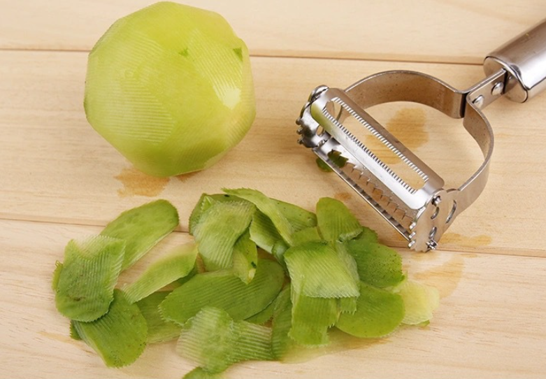 Rallador y pelador de verduras - Acero inoxidable