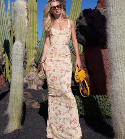 Vestido camisola con abertura y estampado X