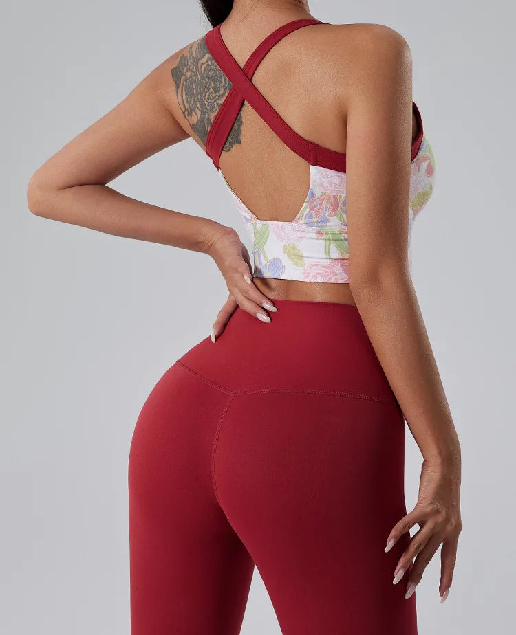 https://ae01.alicdn.com/kf/S94c0f548347f47409bd15487e8299206G/Athletic-Joggers-Sports-Bra-Walking-Tops-Padded-Yoga-Bra-Seamless-Knitte-Cross-Beauty-Vest-Tank-Tops.jpg