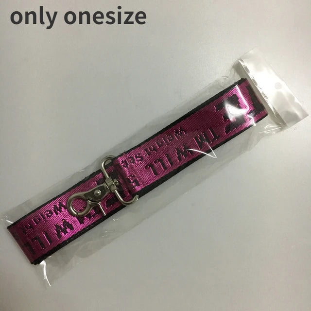 https://ae01.alicdn.com/kf/S1654b1db4a174d3e99c5c65320eaa7b2f/Fashion-Dog-Collar-Leash-Set-Gold-Chain-Nylon-Pets-Dog-Collar-Leash-Long-Rope-Lettered-Collar.jpg_640x640.jpg