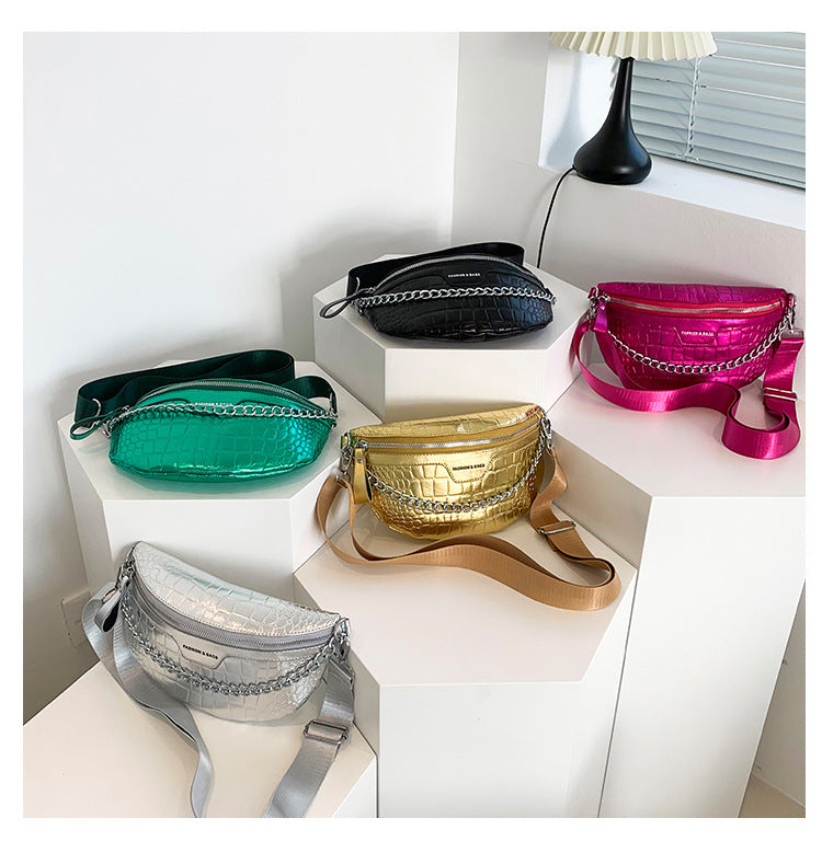 Bolsa de Hombro Simple y Estilizada