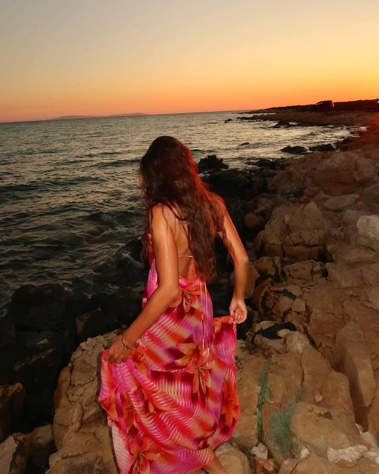 Iris: Vestido halter estampado