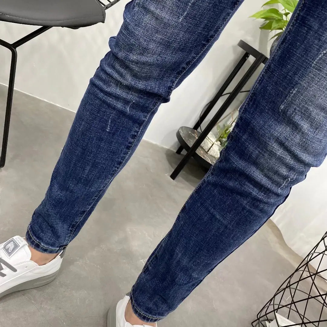 https://ae01.alicdn.com/kf/Sb45c0e33710e4670be32d29b85934cd5K/Sonbahar-k-Sticker-koyu-mavi-Slim-Fit-k-rp-lm-kot-erkek-k-k-ayak-hi.jpg