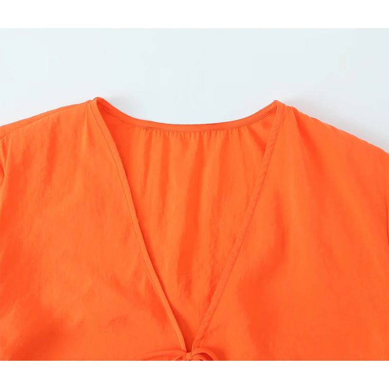 https://ae01.alicdn.com/kf/S9527f5ceb81d48f6ae8d550402377429c/TRAF-Bow-Decoration-Cropped-Shirts-for-Women-Summer-Fashion-Casual-Shirts-and-Blouses-Woman-Long-Sleeve.jpg