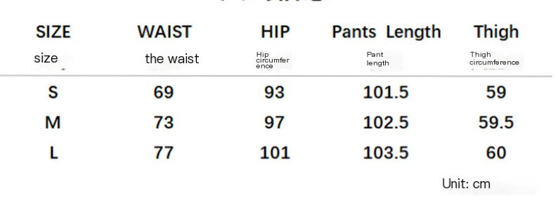 Vaqueros de corte bota con estampado de mariposas