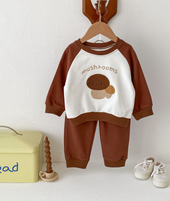 Conjunto deportivo infantil Fruity