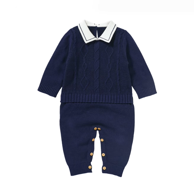 Traje de punto para bebé