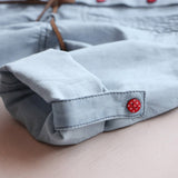 Nuevo vestido vaquero de otoño para niñas.