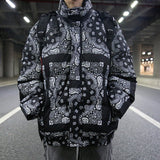 Chaqueta acolchada con estampado de cachemira