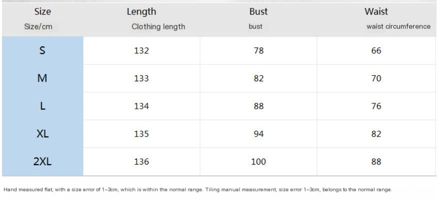 Vestido maxi plisado con aberturas