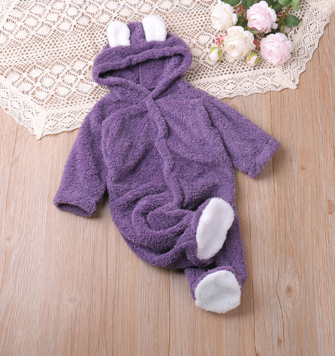 Mono de invierno de osito de peluche