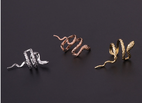 Aretes "Encanto de la Serpiente" con Baño de Oro y Piedras Semipreciosas (3 Colores)
