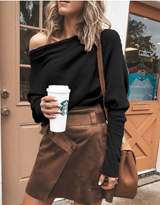 Suéter de cuello recto con mangas rotatorias