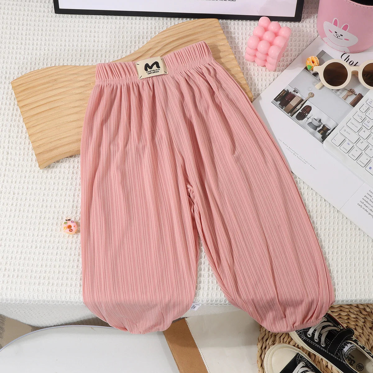 https://ae01.alicdn.com/kf/Sa027f58428704fe8bec9cabcaec0533er/Children-s-Girls-Summer-Ice-Silk-Wide-Leg-Pants-Baby-Fashion-Chiffon-Waist-Flare-Trousers-Kids.jpg