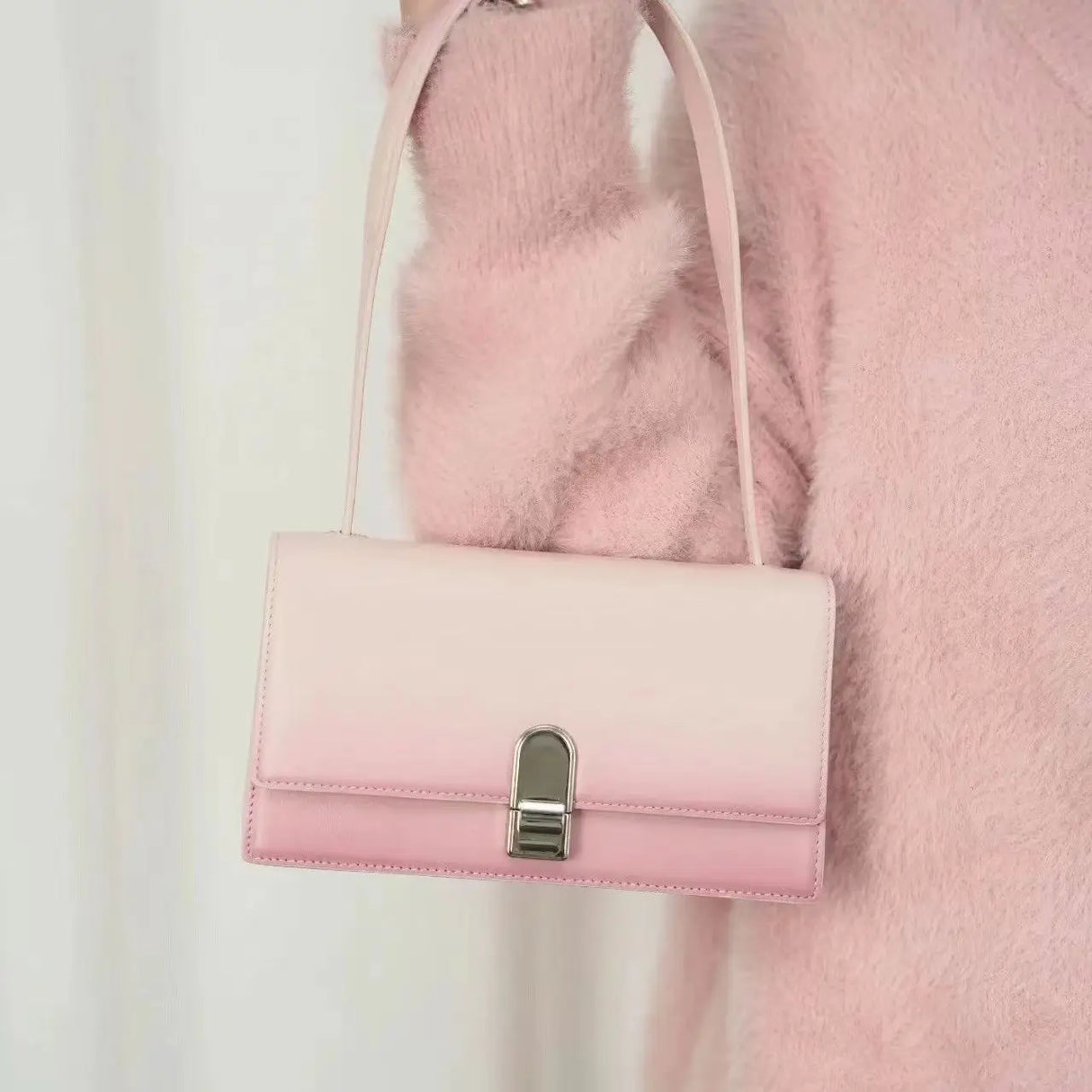 https://ae01.alicdn.com/kf/S04724866321e4a2aabca0204c10d055ei/French-Pink-Small-Square-Bag-For-Women-s-Spring-summer-High-Quality-And-Small-Style-Single.jpg