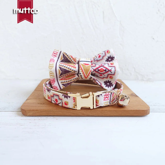 https://ae01.alicdn.com/kf/H8e50ba8527504fd8bfca717380389e391/MUTTCO-retail-handmade-engraved-high-quality-metal-buckle-collar-for-cat-THE-GOLDEN-CHRISMRS-design-cat.jpg