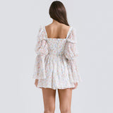 Duna: Vestido con estampado floral y sencillo