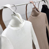 Luma: Vestido de punto para otoño e invierno