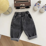 https://ae01.alicdn.com/kf/Sd4dba439a8e04d3b89bf052de49e4151F/Pantalones-de-mezclilla-informales-para-ni-os-y-ni-as-Jeans-rectos-suaves-pantalones-de-moda.jpg
