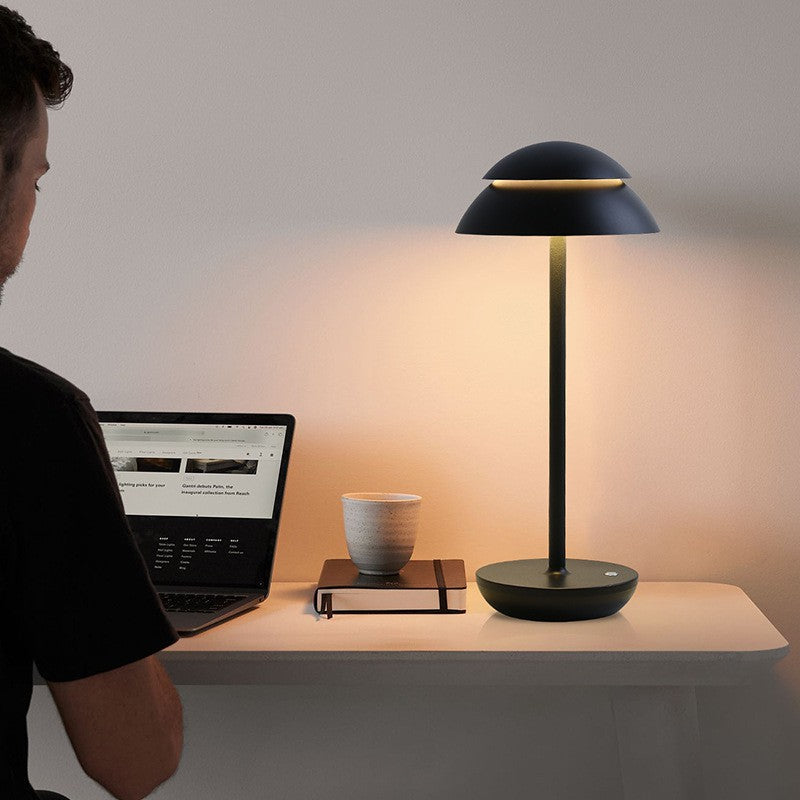 Lámpara de Mesa Minimalista Nórdica para Uso en Casa y Exteriores