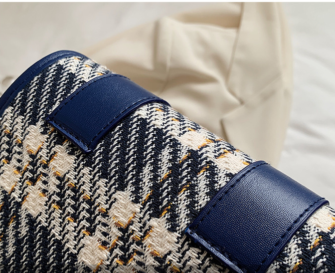 VÉLIDOR: Bolso Messenger Plaid Premium