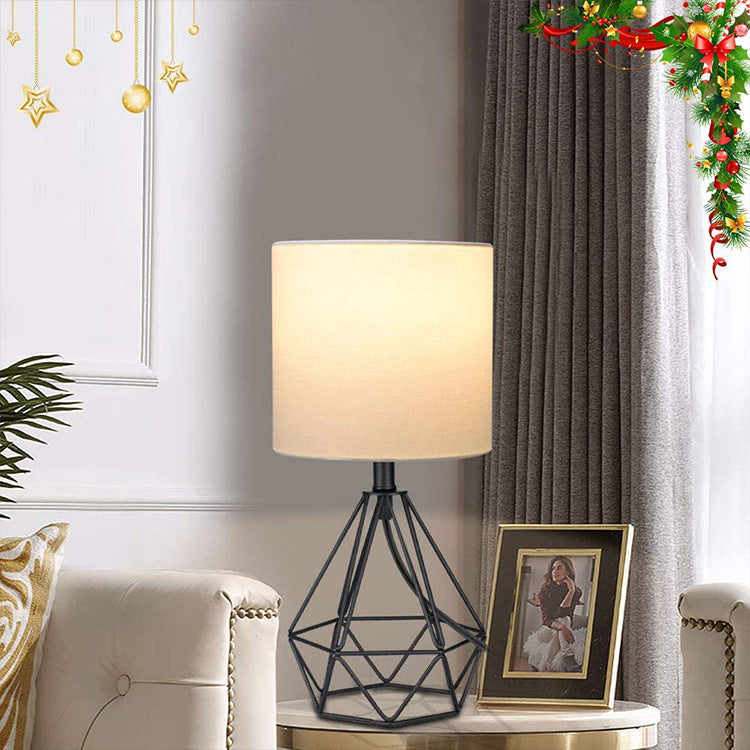 Lámpara de Mesa Minimalista de Hierro con Diseño de Diamante para Decoración del Hogar