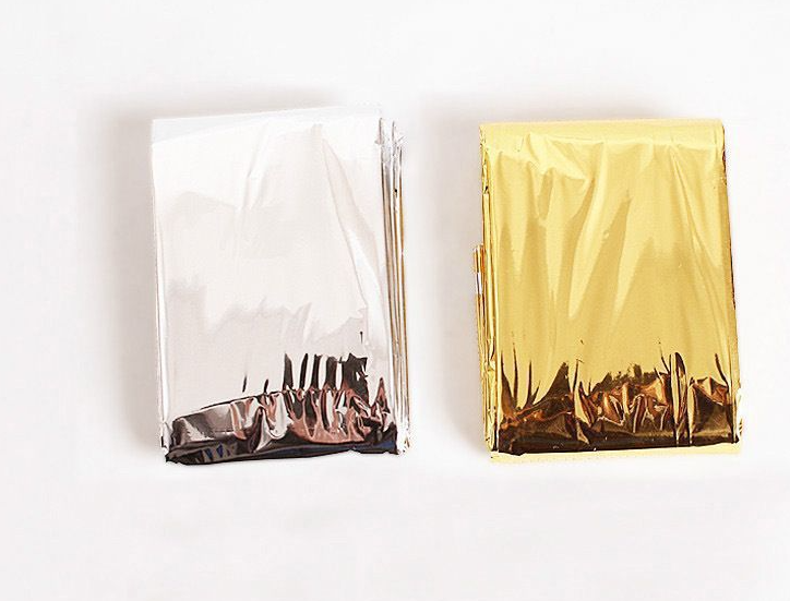 Manta de emergencia desechable para exteriores con película aluminizada de PET antirradiación, 160 x 210, color dorado, para aislamiento de emergencia contra terremotos